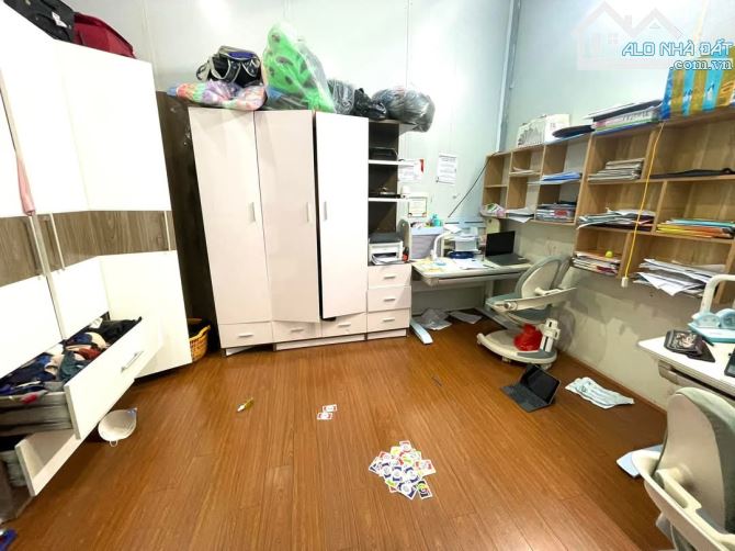 MẬU LƯƠNG HÀ ĐÔNG NHÀ MẶT PHỐ VỈA HÈ RỘNG KINH DOANH SẦM UẤT 65m 18  TỶ - 7