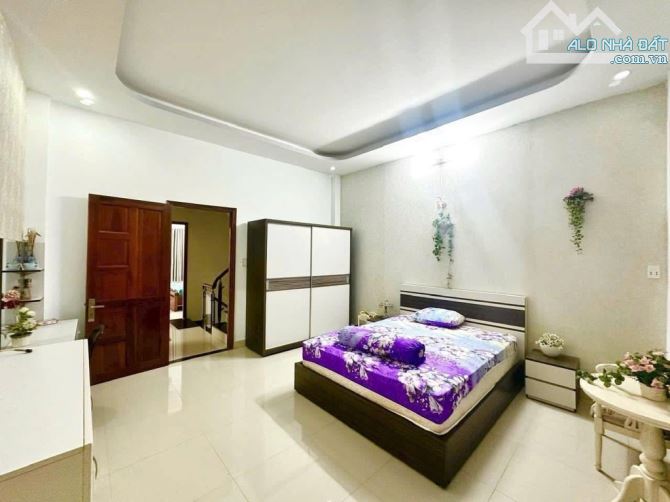 Bán nhà 4 tầng, Đào Tông Nguyên, TT Nhà Bè, Nhà Bè. 250m2 - MT nhựa 10m - Chỉ 6 tỷ hơn. - 7