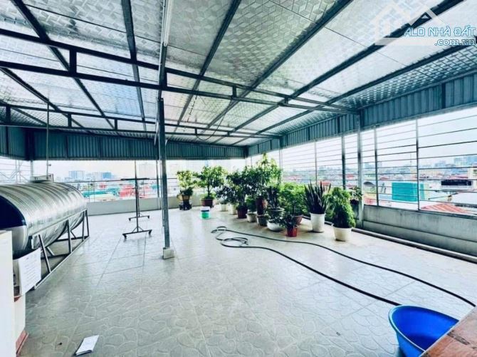 PHÂN LÔ PHỐ 8/3 - HAI BÀ TRƯNG - GARA - THANG MÁY - Ô TÔ TRÁNH - 83M X 7 TẦNG - MT 7.5M - 7