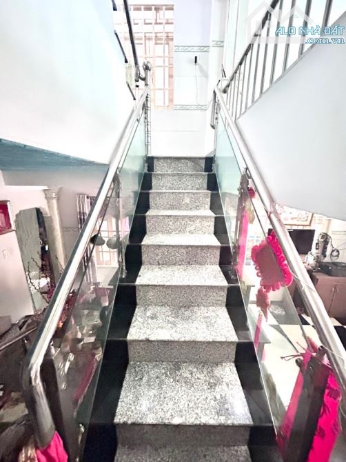 NGANG 6 MÉT HẺM XE HƠI CHÁNH HƯƠNG LỘ 80 KINH DOANH ĐỈNH 6X14 NHÀ 3 TẦNG - 8