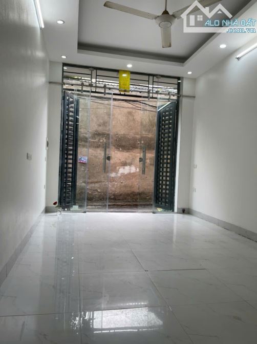 TÔI CHÍNH CHỦ CẦN TIỀN BÁN GẤP NHÀ 5 TẦNG VIEW THOÁNG, Ở SƯỚNG, GẦN CHỢ HÀ ĐÔNG - 9