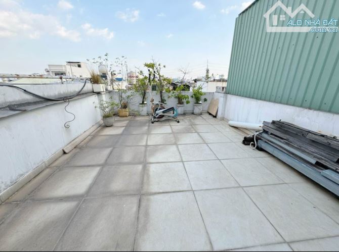 Cô Hằng bán lổ nhà đường Phùng Hưng, Quận 5. Giá 4,5 tỷ/ 4,5x14m - Nội thất gỗ âm tường - 9