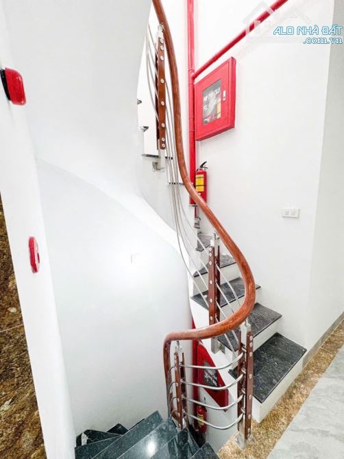 Phú Mỹ 64m. 5 tầng. 30m ra đường ô tô. Gần chợ. Gần trường. 9,7 tỷ - 9