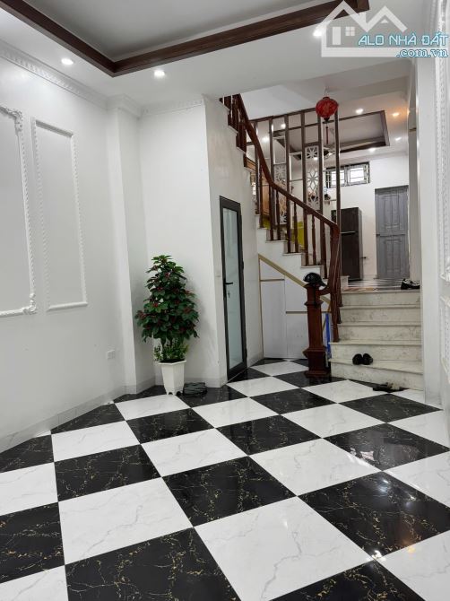 NHÀ 5 TẦNG, LÊ TRỌNG TẤN, HÀ ĐÔNG, DT 40M2, MT 3.3M, GIÁ 8.5TỶ, KINH DOANH ONLINE