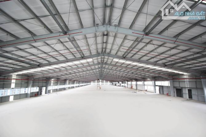 CHO THUÊ KHO XƯỞNG 7700M2, GIÁ TỐT, PCCC TỰ ĐỘNG TẠI KCN CẦN ĐƯỚC, LONG AN.