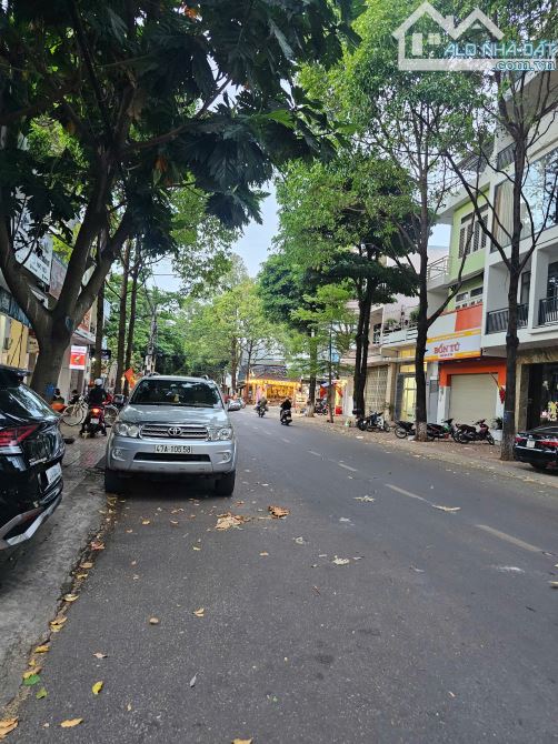 Nhà 1 mê hẻm Nguyễn Trãi Cách đường Ng Trãi 20m trung tâm phố chỉ 3.5 tỷ