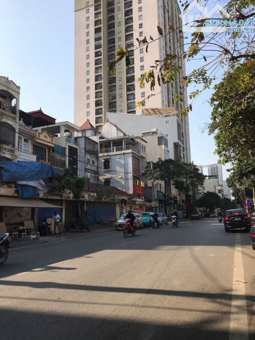 Bán nhà lô góc 50m², 4 tầng, ngõ thông thoáng, rộng rãi – Gần chợ Hà Đông, Giá 13 tỷ