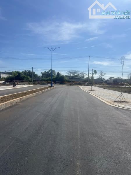 **Bán Lô Đất Mặt Tiền Đường 26m - Khu Lan Anh 1, Hòa Long, Bà Rịa**