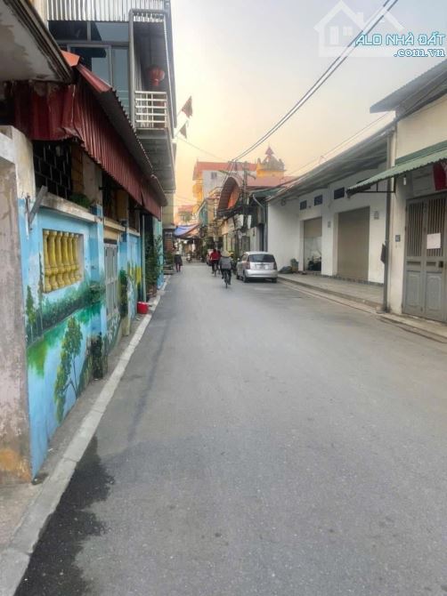 ☘️SIÊU HIẾM_BÁN NHÀ C4 TT TRÂU QUỲ, GIA LÂM_OTO TẢI ĐỔ CỔNG_46M, 3.5 TỶ