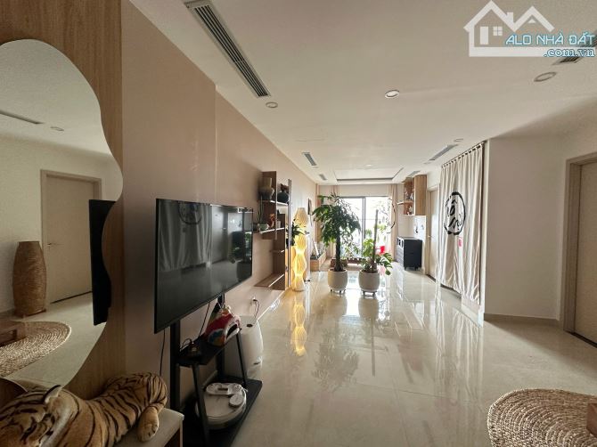 💎CHCC FELIZ HOME #HOÀNG_MAI 💎79M2 - 2 NGỦ 💲5,X ( x nhỏ ) - NHÀ THOÁNG SÁNG - VIEW ĐỈNH