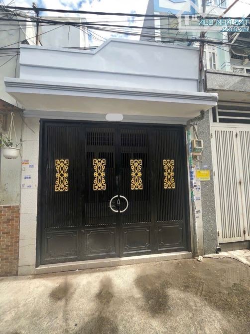 Bán nhà tại đường Phan Văn Hớn, Tân Thới Nhất, quận 12, chỉ 4,1 tỷ.