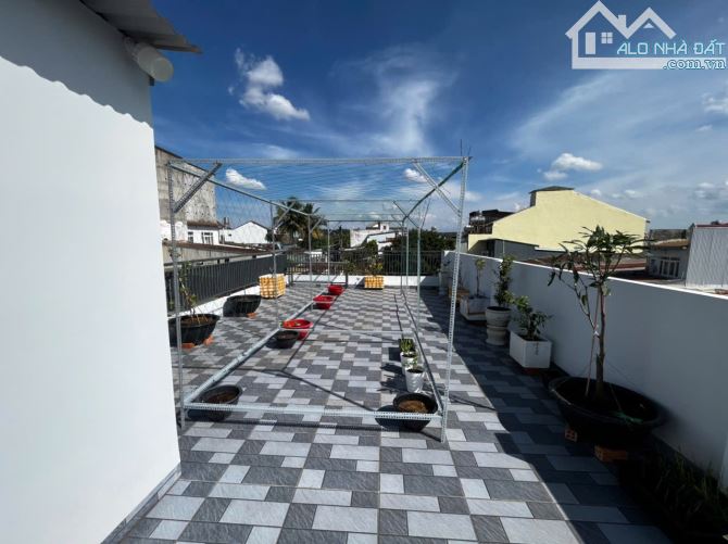 NHÀ 2 Mặt Tiền hẻm Nguyễn Lâm-Tân Lập 6x20 giá 3tỷ450