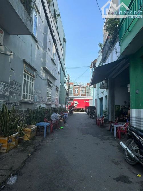 Chủ cần bán gấp căn HXH HT35, P. Hiệp Thành, DT 5x28m, 1 trệt 2 PN giá 5.5 tỷ