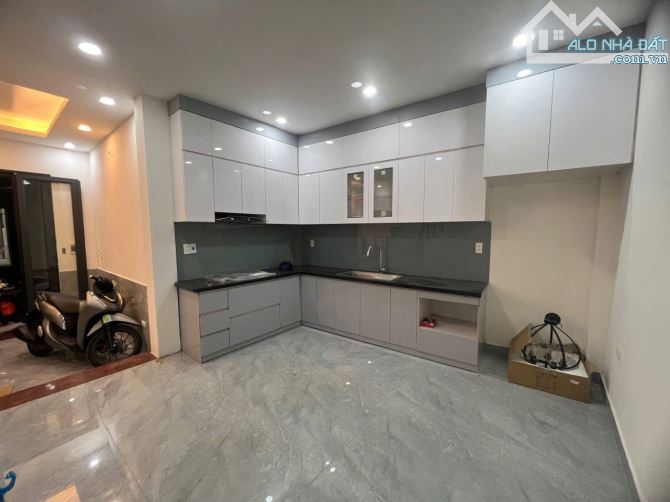 Nhà Đẹp như NEW !!! Khâm thiên 35m2x5TX4m chỉ hơn 5 tỷ