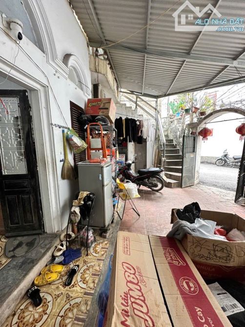 Bán nhà trong ngõ to Phố Giáp Nhị quận Hoàng Mai thành phố Hà Nội.