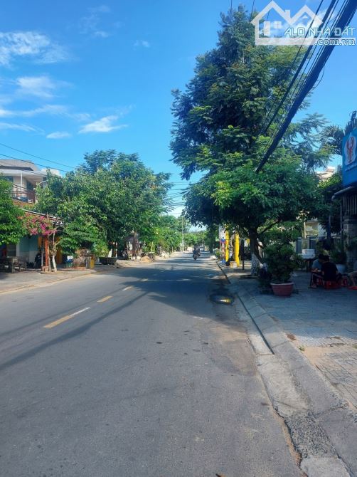 BÁN NHANH MT PHAN BÁ PHIẾN, DT RỘNG, CHỦ XÁC ĐỊNH BÁN ĐẤT TẶNG NHÀ, GIÁ ĐẦU TƯ 👉 15,X TỶ