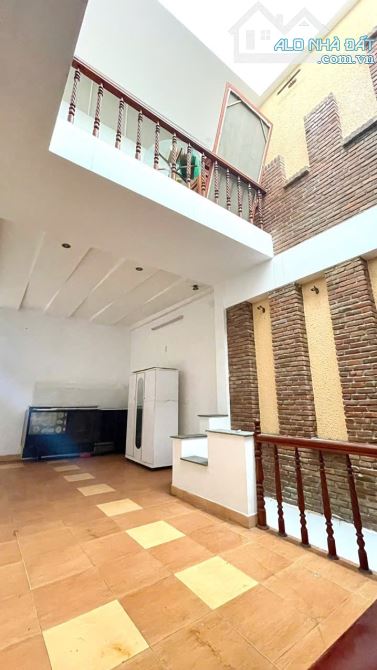 Bán nhà Mt 3 tầng Trần Văn Dư, gần biển và Furama Resort, Mỹ An, Ngũ Hành Sơn 8.98 tỷ