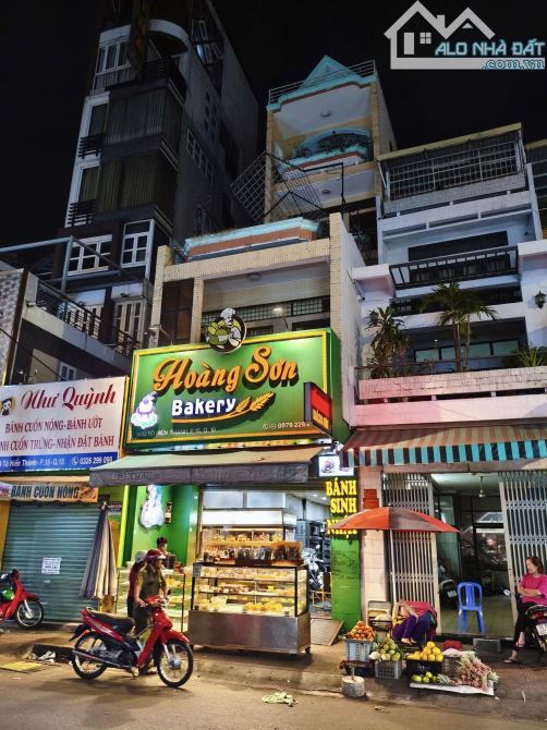 Sản Phẩm Hiếm Nhà 5 Tầng 4.4x24 Mặt Tiền Tô Hiến Thành Quận 10
