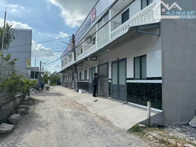 BÁN DÃY TRỌ 30 PHÒNG THU NHẬP 60 TR/ THÁNG THUỘC KDC ĐOÀN KẾT , BÌNH THUỶ CẦN THƠ