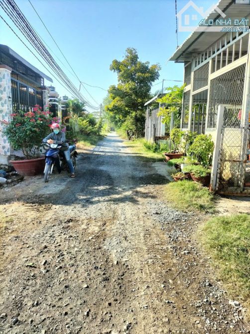 Hot cần bán ngay lô đất  liền kề VINGROUP ngay trục đường mở rộng 30m 1ty15 tỷ