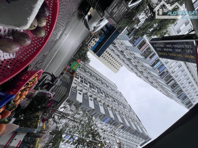 Bán nhà 4 tầng mặt Lê Thánh Tông, đối diện chung cư Cát Tường