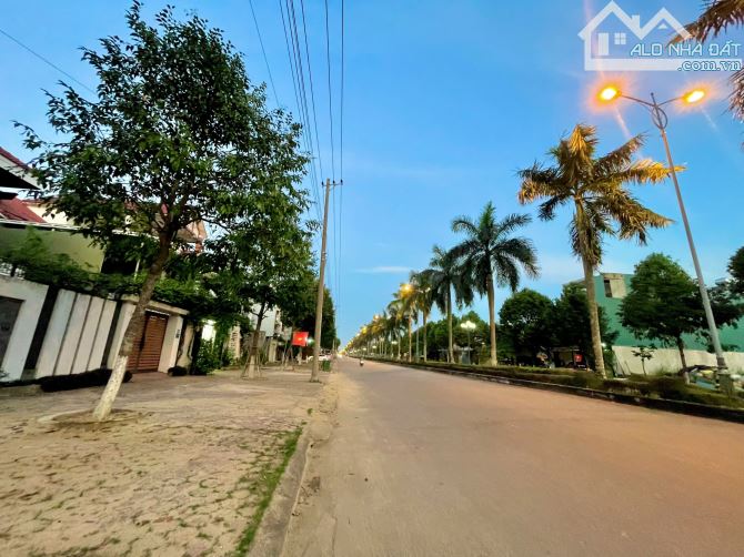 BÁN ĐẤT MẶT TIỀN TRƯỜNG CHINH NGAY TRƯỜNG IEC 200M GIÁ CHỈ 5,5 TỶ