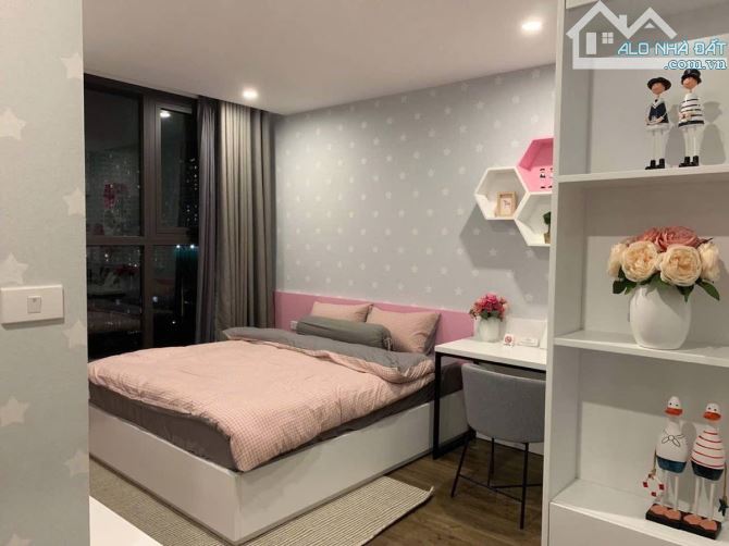 Cực hiếm, nhà đẹp Ngay nút giao Hoàng Quốc Việt,Bưởi, Lạc Long Quân nhỉnh 7 Tỷ