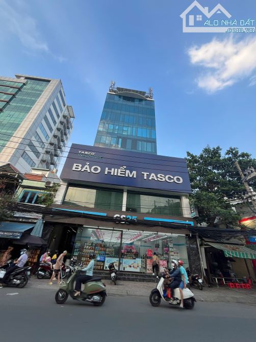 Bán tòa building MT Điện Biên Phủ, (9x20m), hầm + 8 tầng, thu nhập 350tr/th - 95 tỷ
