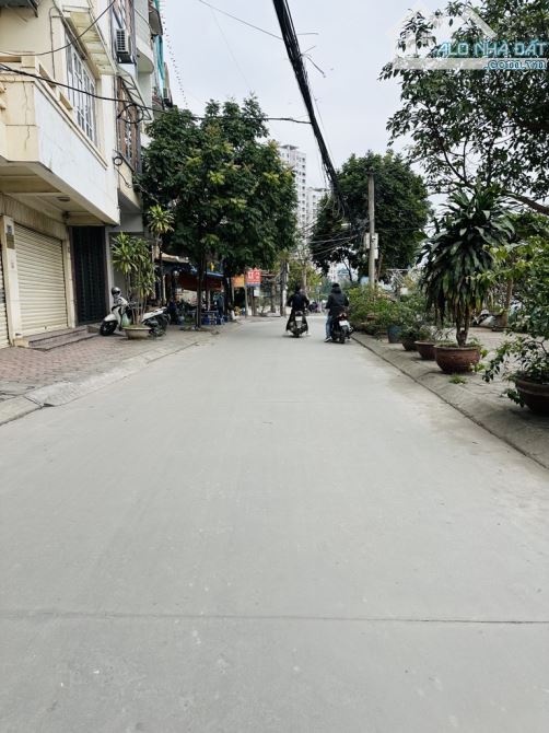 LÕI THANH XUÂN 50M -MT 4M- PHÂN LÔ VỈA HÈ- Ô TÔ TRÁNH - VIEW HỒ GIÁ CHỈ 11.7 TỶ