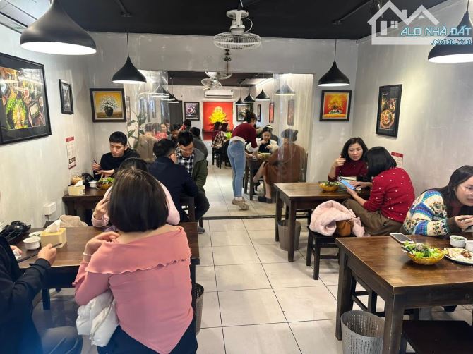 Cho thuê nhà mặt phố Đường Láng – Đống Đa