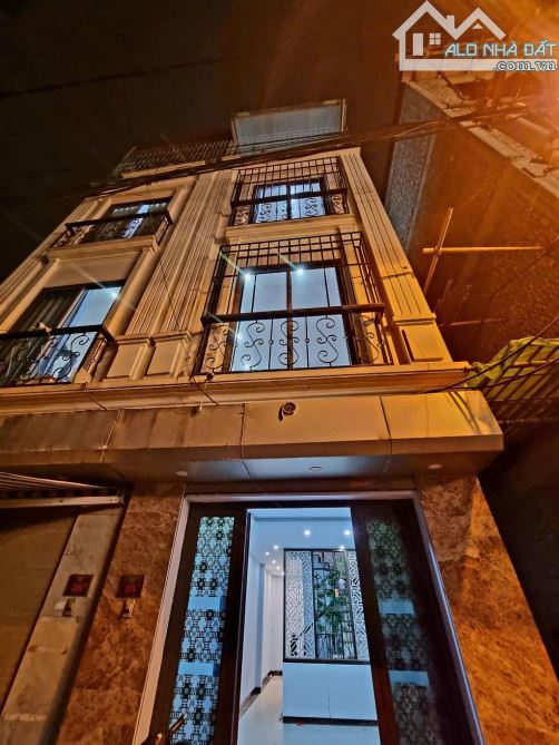 🏡 NHÀ ĐẸP Ô TÔ TRÁNH 38m2 - LÔ GÓC - GẦN SÔNG - KINH DOANH TỐT - GIÁ 5.35 TỶ! 🏡
