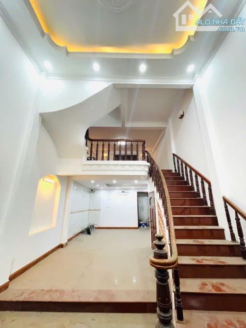 BÁN NHÀ VƯƠNG THỪA VŨ- PHÂN LÔ Ô TÔ NHỎ - GẦN MẶT PHỐ - 50M2 5 TẦNG