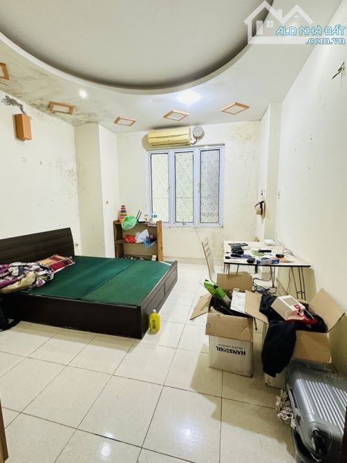BÁN NHÀ, Phố Mai Động - Đền Lừ, nhà đẹp, ở ngay, 30m2, 5 tầng, 5.9 tỷ