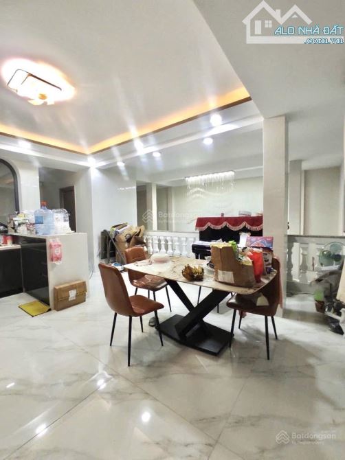 Nhà 4 tầng, Bình Trưng Tây, 112m2, ngay Nguyễn Duy Trinh, ngang hiếm 7m, 8.5 tỷ