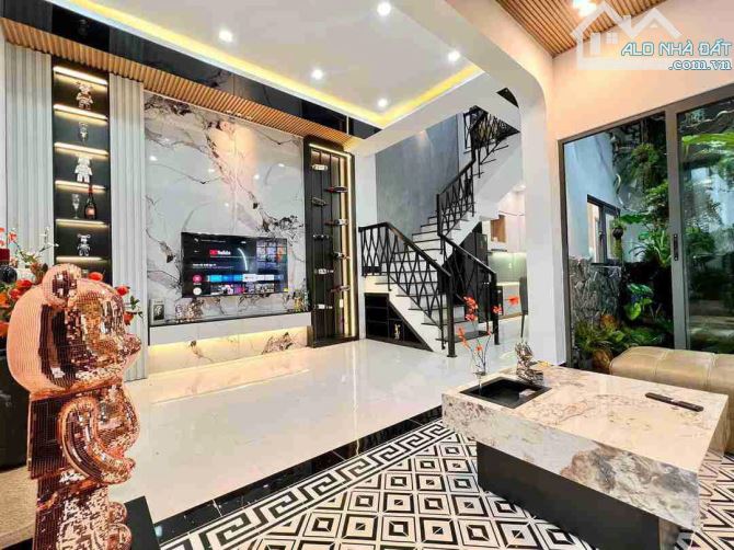 💥CẦN TIỀN BÁN GẤP - Nhà 3 Tầng,Đường Trưng Nữ Vương - DT 56m2 Ngang 4.57m Giá 4.x Tỷ - 1