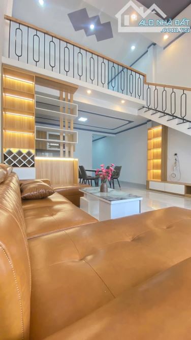 Bán nhà đẹp giá rẻ Kp4 , P. Trảng Dài , Tp Biên Hòa - 1