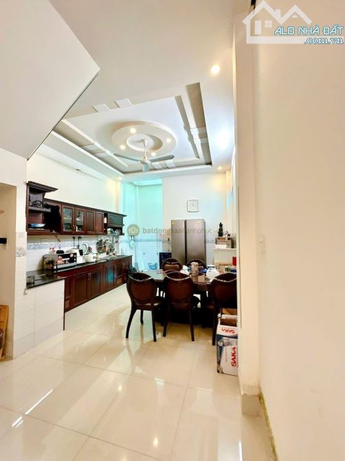 BÁN NHÀ 3 TẦNG – HUỲNH VĂN GẤM, P. TÂY THẠNH, TÂN PHÚ – KHU DÂN TRÍ CAO, THOÁNG ĐẸP - 1