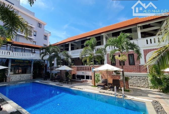 KHÁCH SẠN 4 * ĐANG KINH DOANH - KHÁCH ĐOÀN NHIỀU VÔ ĐỊCH - NGAY PHỐ CỔ HỘI AN - 1
