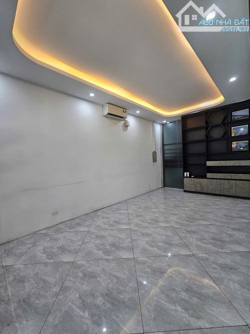 Bán nhà 3 Tầng Mặt Quốc Lộ 1A . Xuân Ổ B . dt 200m . mt 10m . hướng ĐN . giá 25 tỷ - 1