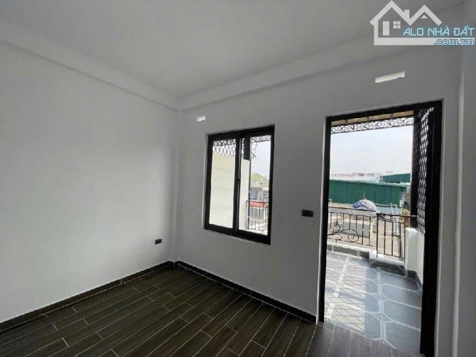 [ SIÊU HOT ] BÁN NHÀ ĐƯỜNG CẦU DIỄN - BẮC TỪ LIÊM - 10m Ô TÔ đỗ cửa , - SẴN Ở chỉ 6x TỶ - 1