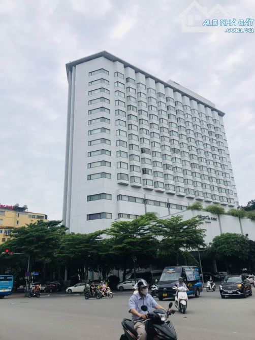 76 tỷ-mặt phố Lê Duẩn, Đống Đa-220m2, mặt tiền 10m-345tr/m2-siêu hiếm - 1