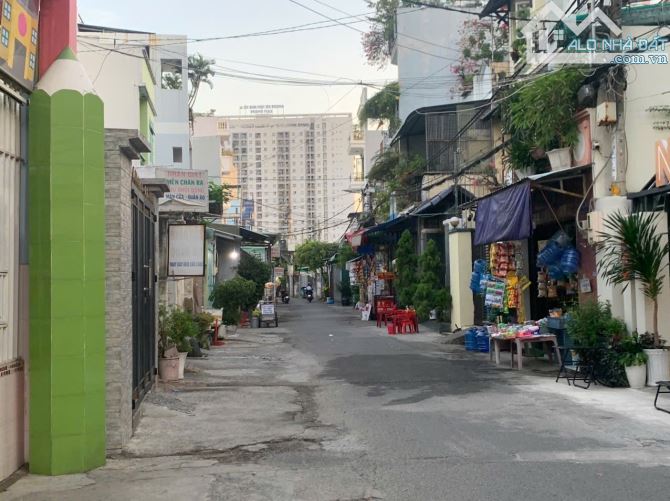 Bán nhà tại đường Phan Văn Hớn, Tân Thới Nhất, quận 12, chỉ 4,1 tỷ. - 1
