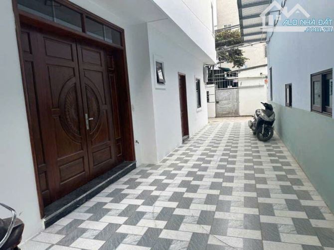 🌹BÁN NHÀ PHỐ  ĐÀM QUANG TRUNG - DIỆN TÍCH 31m - 5 TẦNG -  NHỈNH 6 TỶ ÔTÔ ĐỖ CỬA - NHÀ MỚI - 1