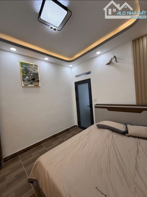 Nhà HXH Khuông Việt - Gần Đầm Sen - 56m2(4x14m) - 2 tầng 3pn - 6.35 tỷ tl - 1