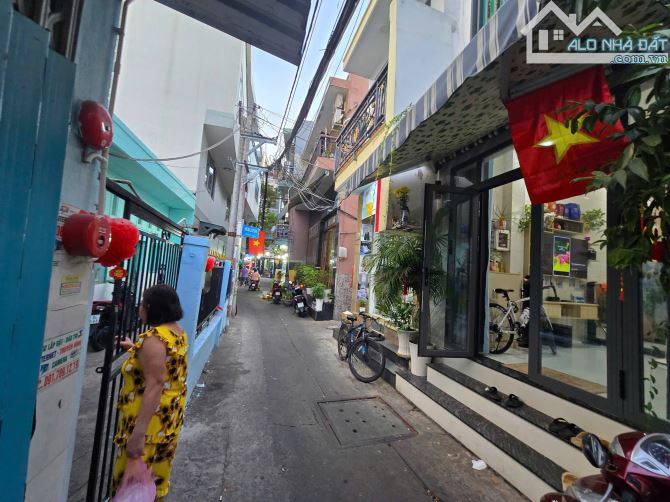 NHÀ 3 LẦU ST , 8PN CÓ THANG MÁY THU NHẬP 45TR/TH NGUYỄN THỊ THẬP Q7 - 1