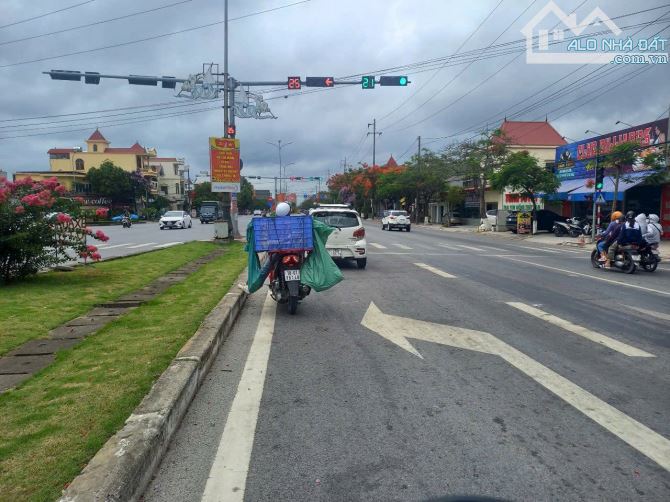 Chính chủ gửi bán lô đất tại mặt đường Phạm Văn Đồng Dương Kinh Hải Phòng - 1