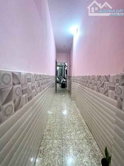 NHÀ TÂN PHÚ NGỘP - VĂN CAO- TÂN HƯƠNG- 112M2- CHỈ NHỈNH 4 TỶ- NỞ HẬU- THU NHẬP SẴN 15TR - 1