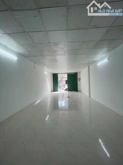 Cho thuê MT Trần Nam Phú, NGANG 5M, Giá 13tr Gần Vinmart, BHX Cách NVC 150m - 1