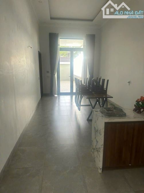 NHÀ MẶT TIỀN 8M NGUYỄN VĂN LINH, ĐƯỜNG RỘNG, THUẬN TIỆN Ở KINH DOANH - 1
