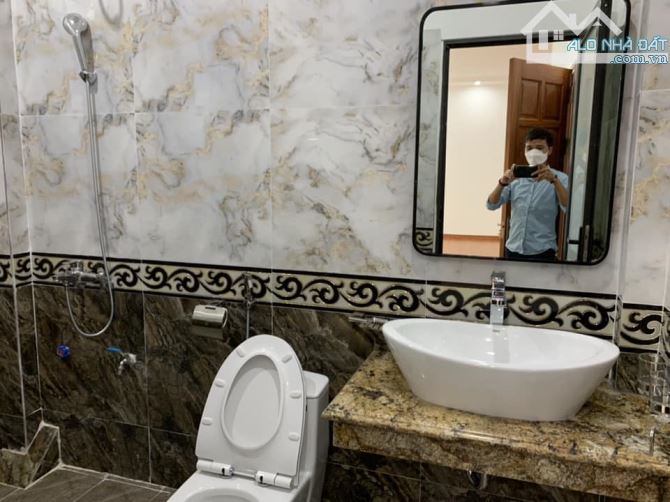 chủ bán nhà phố Trần Đại Nghĩa quận Hai Bà Trưng 32m2, lô góc, 5 tầng, MT4m, 7.5 tỷ - 1